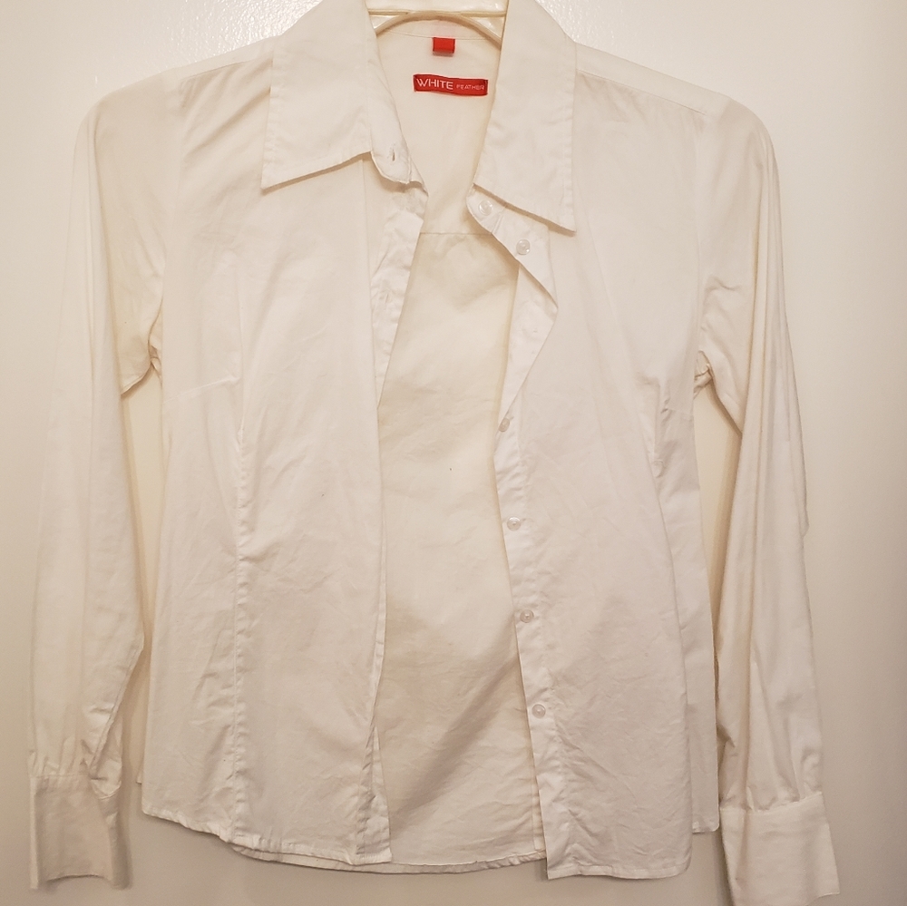 B2G1FREE white button down shirt, fitted